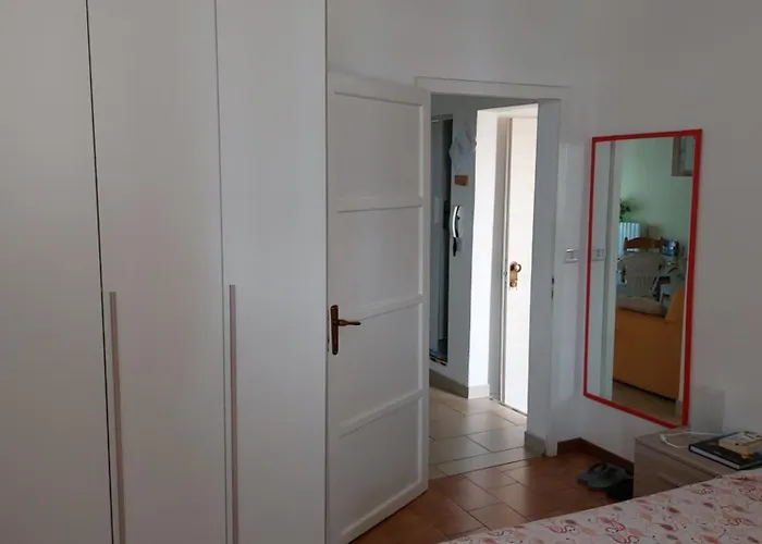 Apartament Lilli 2 *